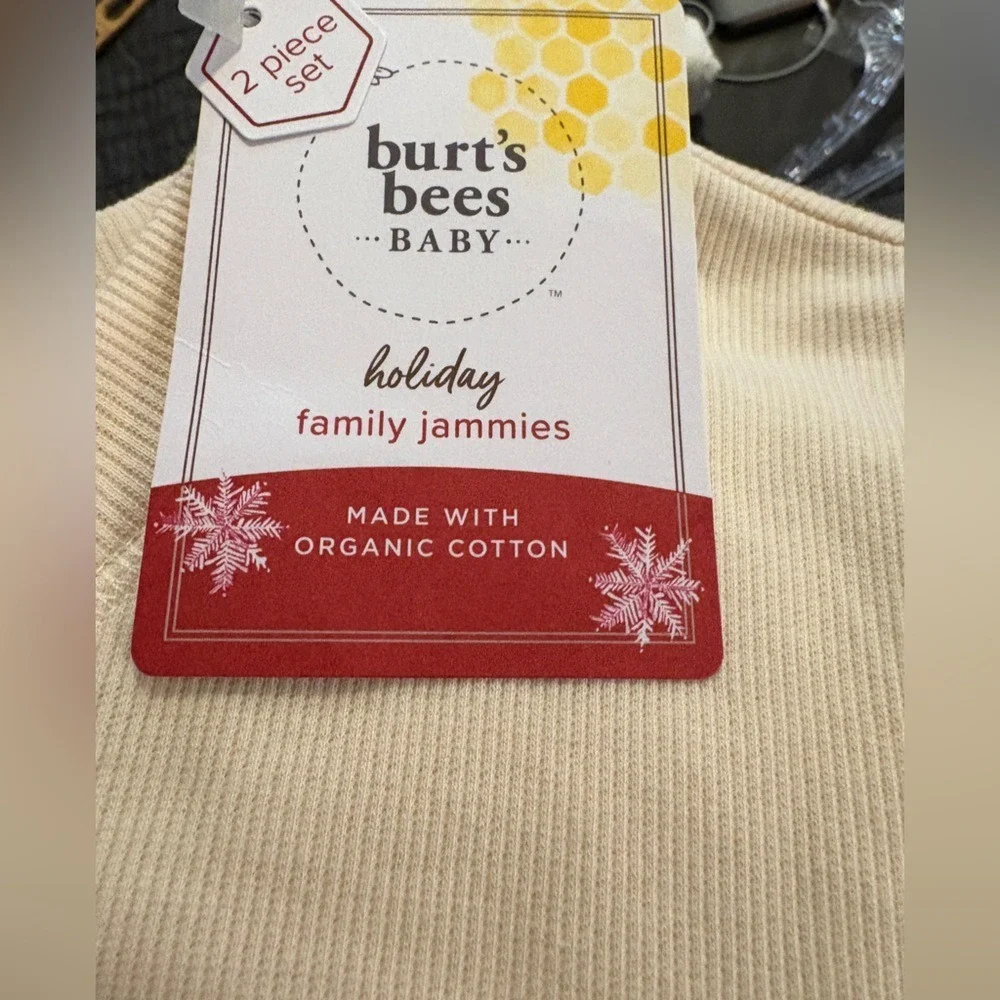 Burts Bees Baby Holiday Pajamas XXL Organic Cotton 2pc Set Gingerbread Cream Red
